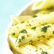 Integralne penne - pesto od bosiljka